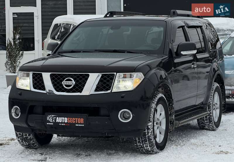 Внедорожник / Кроссовер Nissan Pathfinder 2007 в Харькове