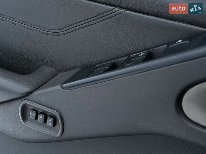 Внедорожник / Кроссовер Nissan Pathfinder 2007 в Харькове