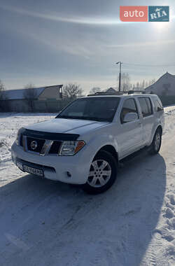Внедорожник / Кроссовер Nissan Pathfinder 2005 в Броварах