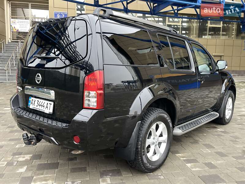 Внедорожник / Кроссовер Nissan Pathfinder 2012 в Харькове фото 27 Внедорожник / Кроссовер Nissan Pathfinder 2012 в Харькове