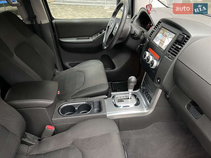 Внедорожник / Кроссовер Nissan Pathfinder 2012 в Харькове фото 61 Внедорожник / Кроссовер Nissan Pathfinder 2012 в Харькове
