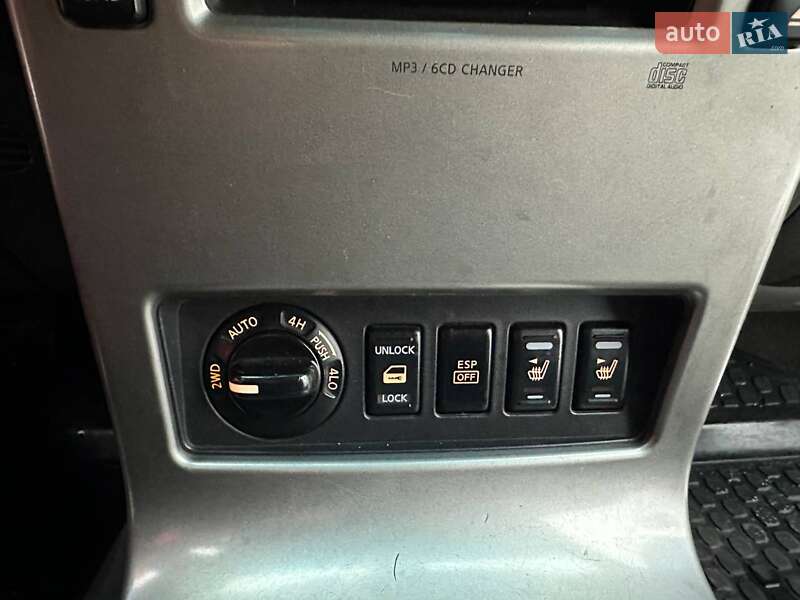 Внедорожник / Кроссовер Nissan Pathfinder 2006 в Киеве