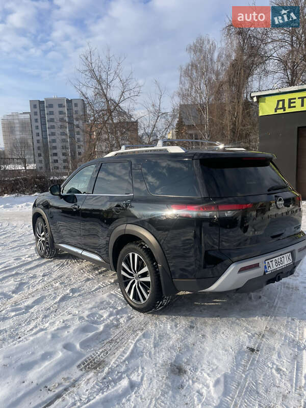 Внедорожник / Кроссовер Nissan Pathfinder 2023 в Ивано-Франковске
