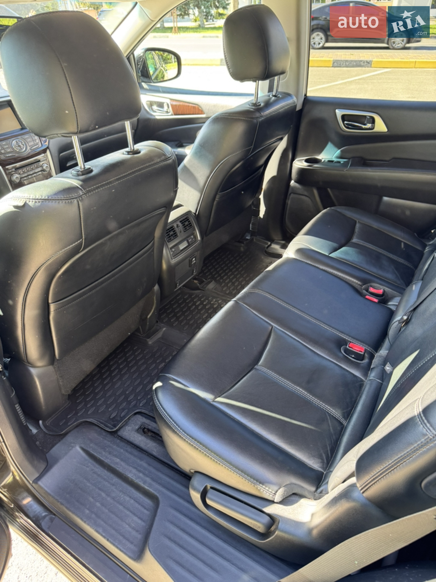 2014 Nissan Pathfinder - мініатюра 7