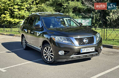 Позашляховик / Кросовер Nissan Pathfinder 2014 в Києві