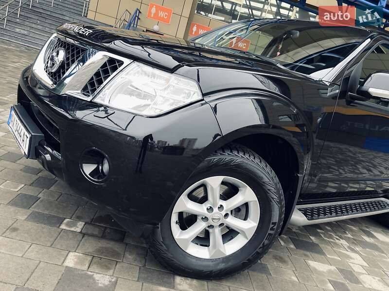 Внедорожник / Кроссовер Nissan Pathfinder 2012 в Харькове фото 35 Внедорожник / Кроссовер Nissan Pathfinder 2012 в Харькове