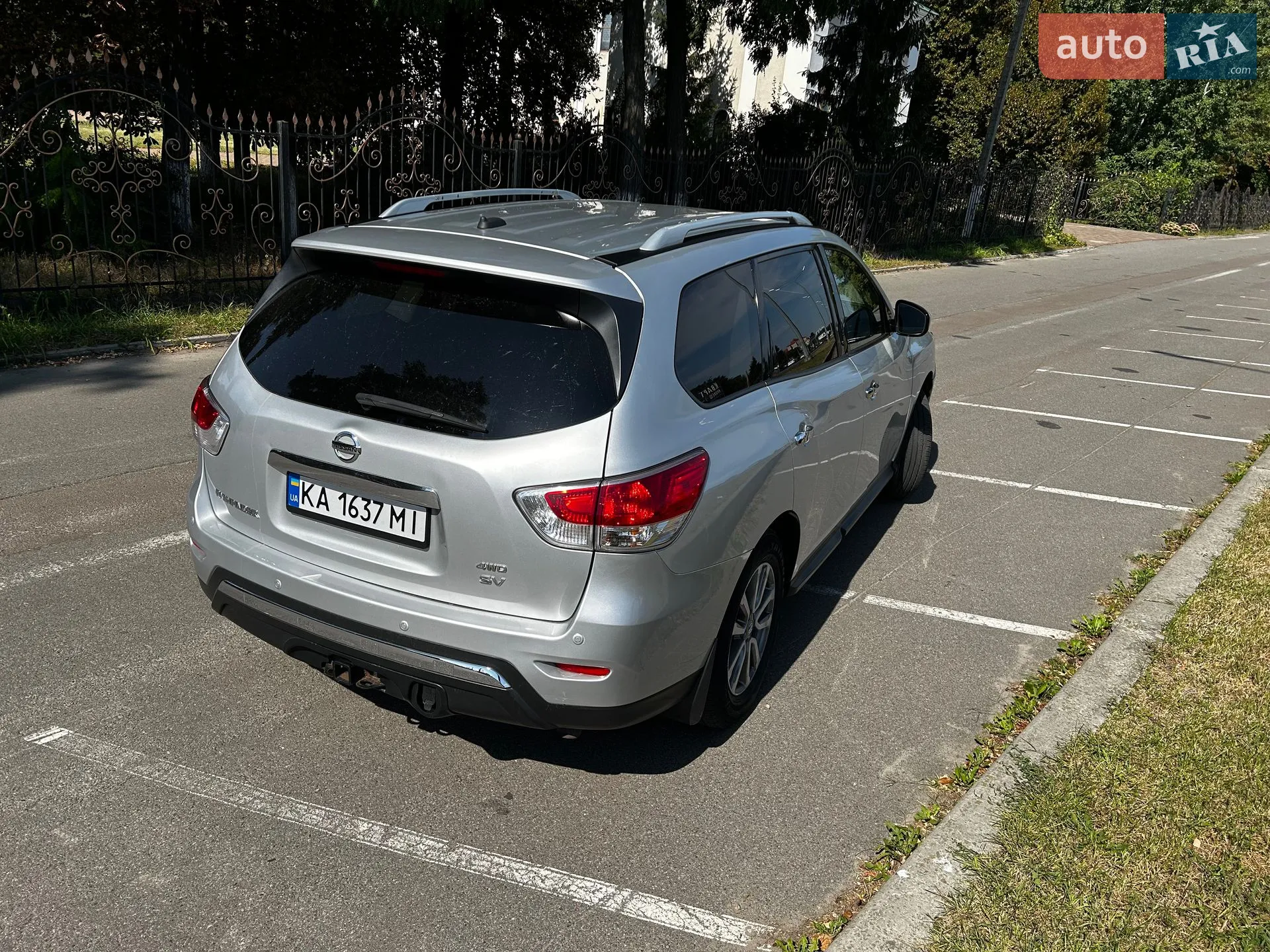 2016 Nissan Pathfinder - мініатюра 5