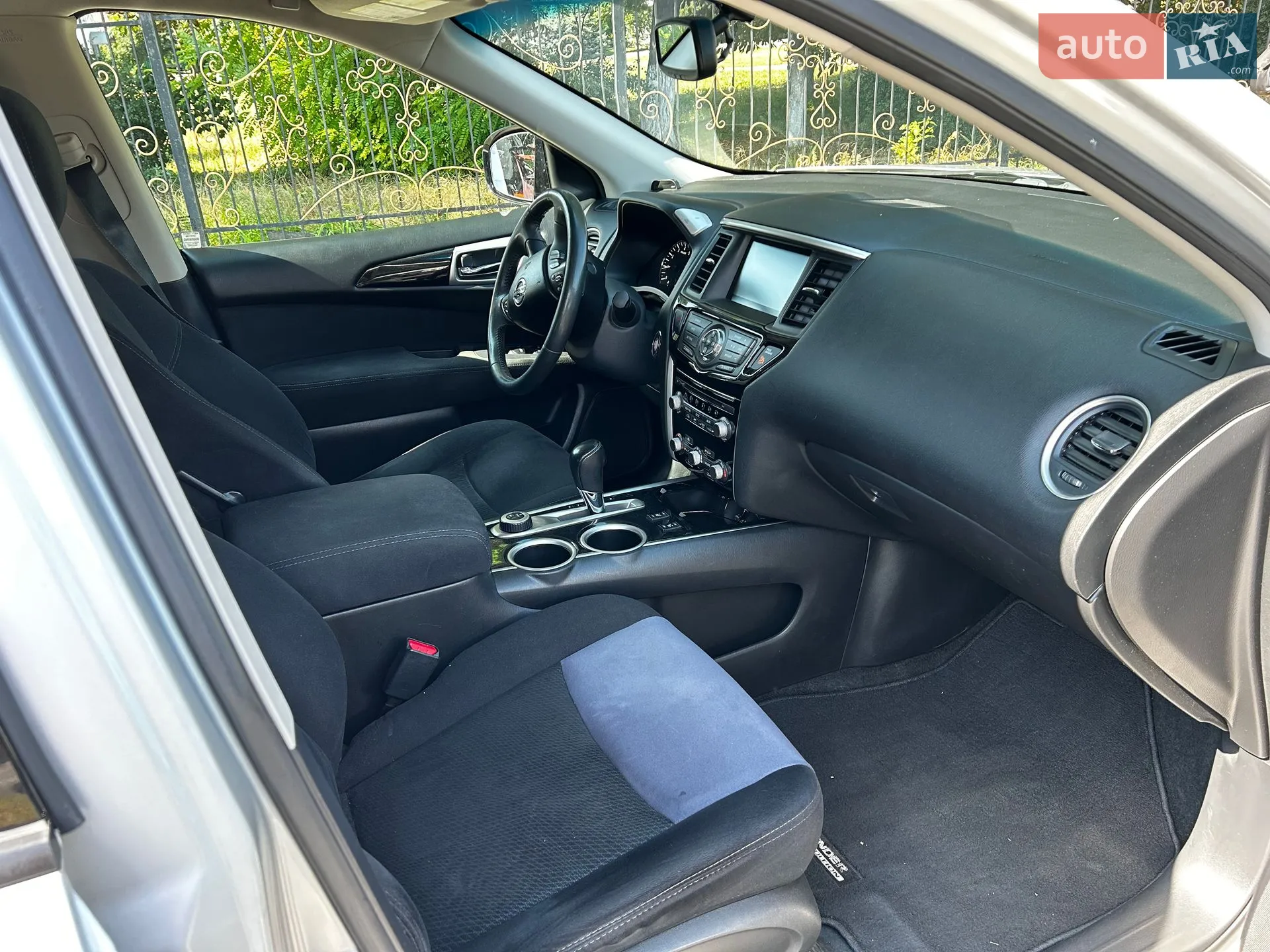 2016 Nissan Pathfinder - мініатюра 7