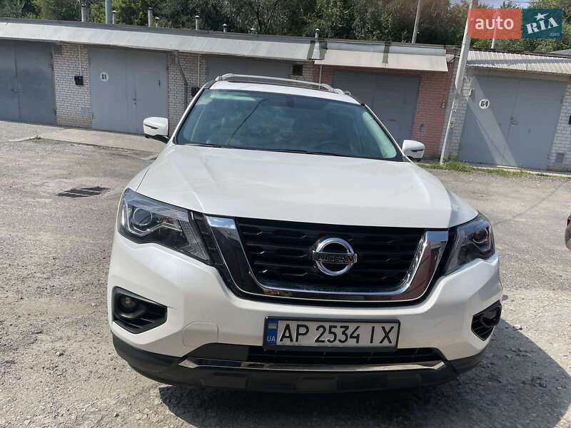 Внедорожник / Кроссовер Nissan Pathfinder 2019 в Запорожье