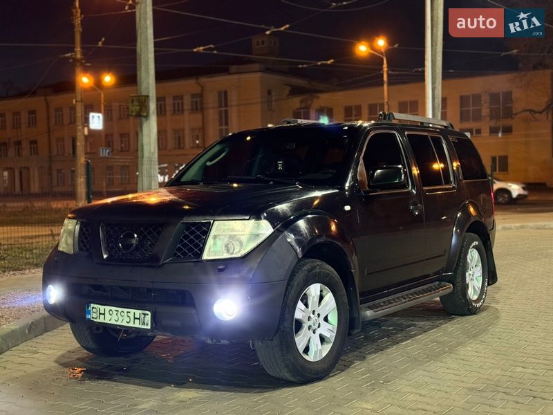 Внедорожник / Кроссовер Nissan Pathfinder 2005 в Одессе
