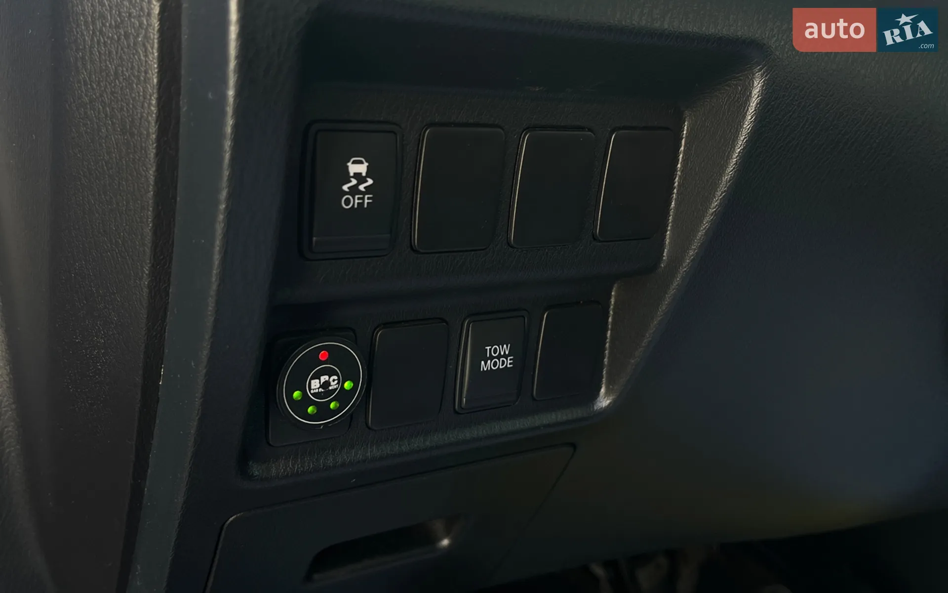 2016 Nissan Pathfinder - мініатюра 11