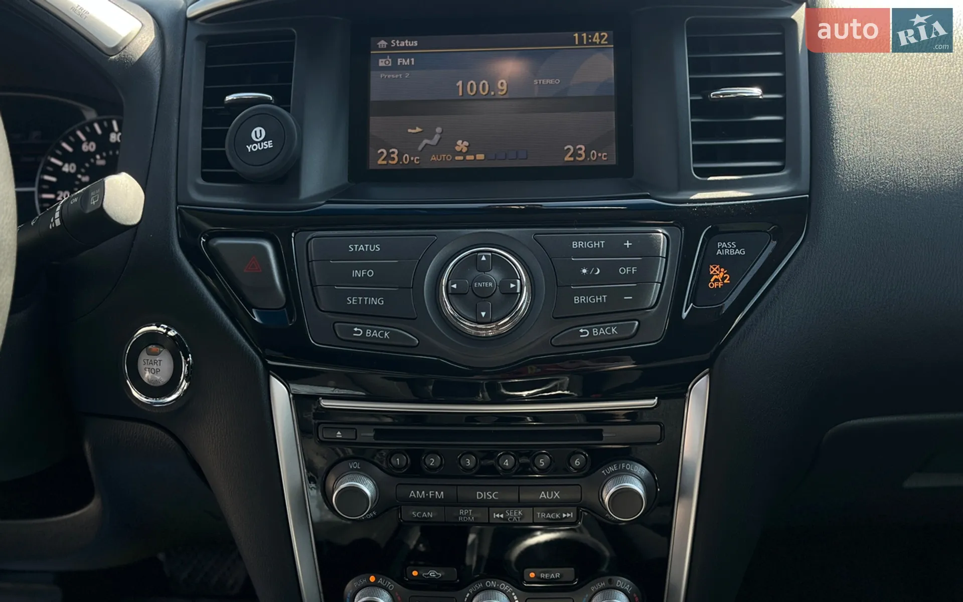 2016 Nissan Pathfinder - мініатюра 18