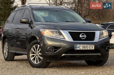 Внедорожник / Кроссовер Nissan Pathfinder 2014 в Стрые