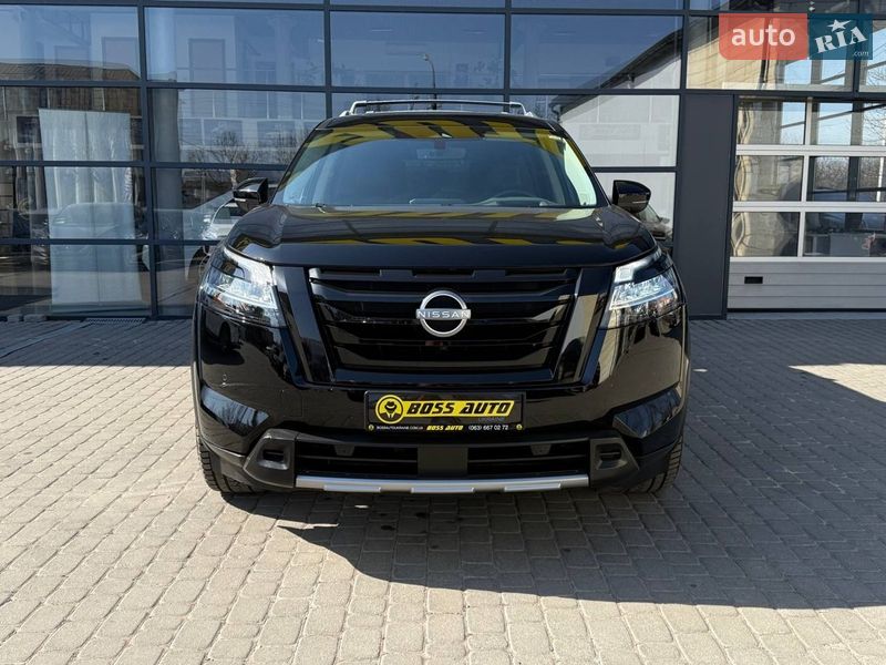 Внедорожник / Кроссовер Nissan Pathfinder 2023 в Ивано-Франковске