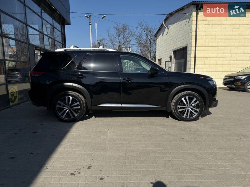 Внедорожник / Кроссовер Nissan Pathfinder 2023 в Ивано-Франковске