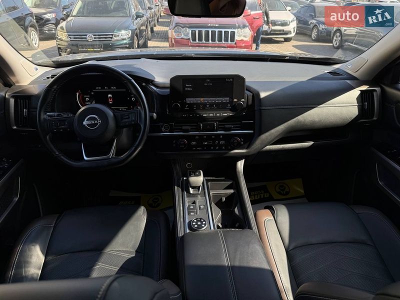 Внедорожник / Кроссовер Nissan Pathfinder 2023 в Ивано-Франковске