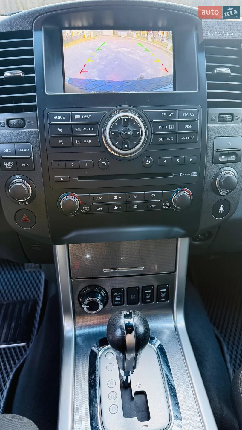 2011 Nissan Pathfinder - мініатюра 24