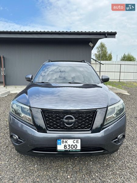 Nissan Pathfinder 2013
