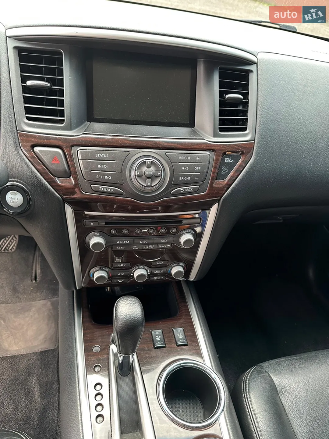 2013 Nissan Pathfinder - мініатюра 8