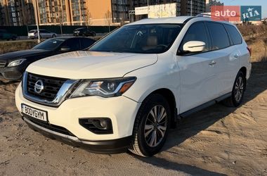 Внедорожник / Кроссовер Nissan Pathfinder 2018 в Киеве