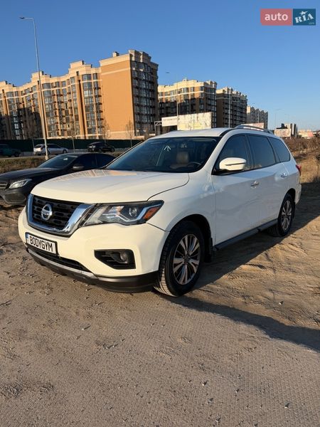 Nissan Pathfinder 2018