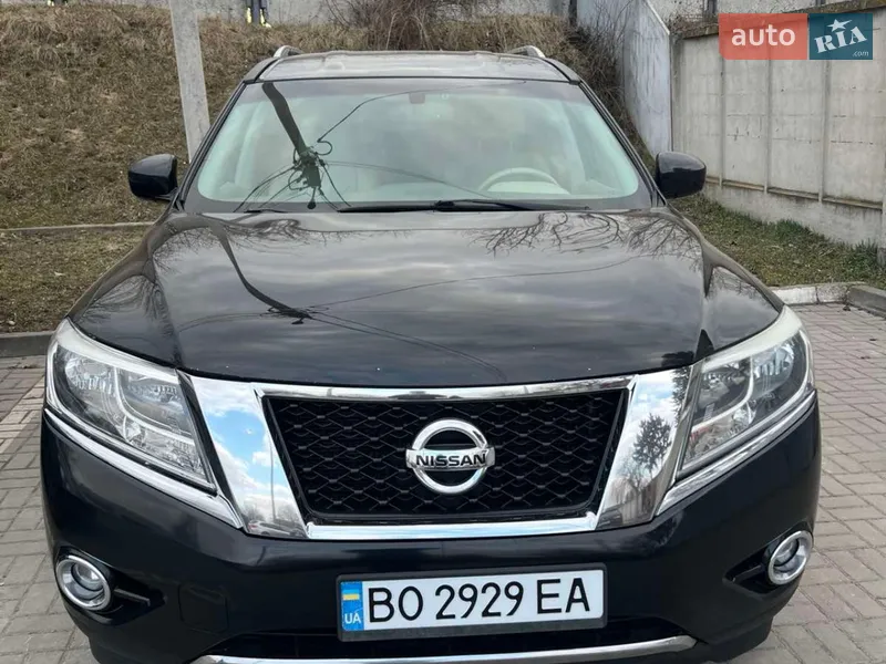 Nissan Pathfinder 2015