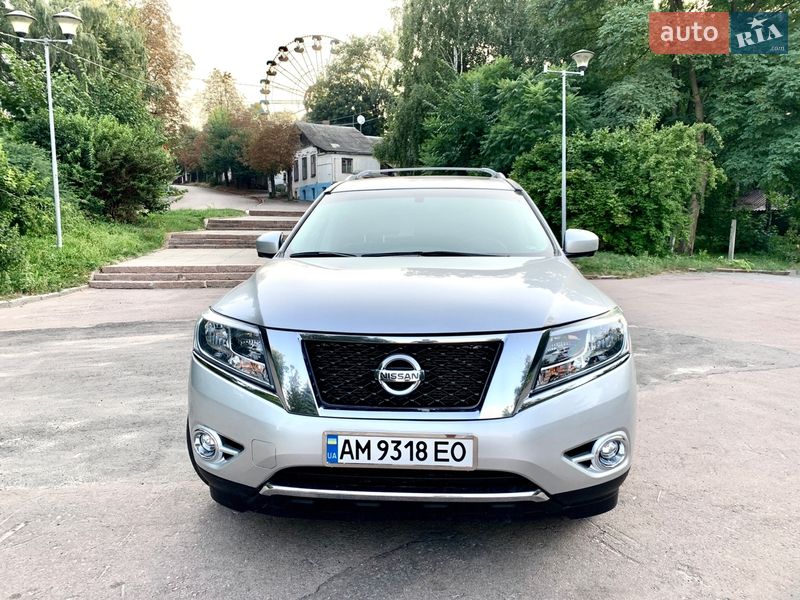 Nissan Pathfinder 2014