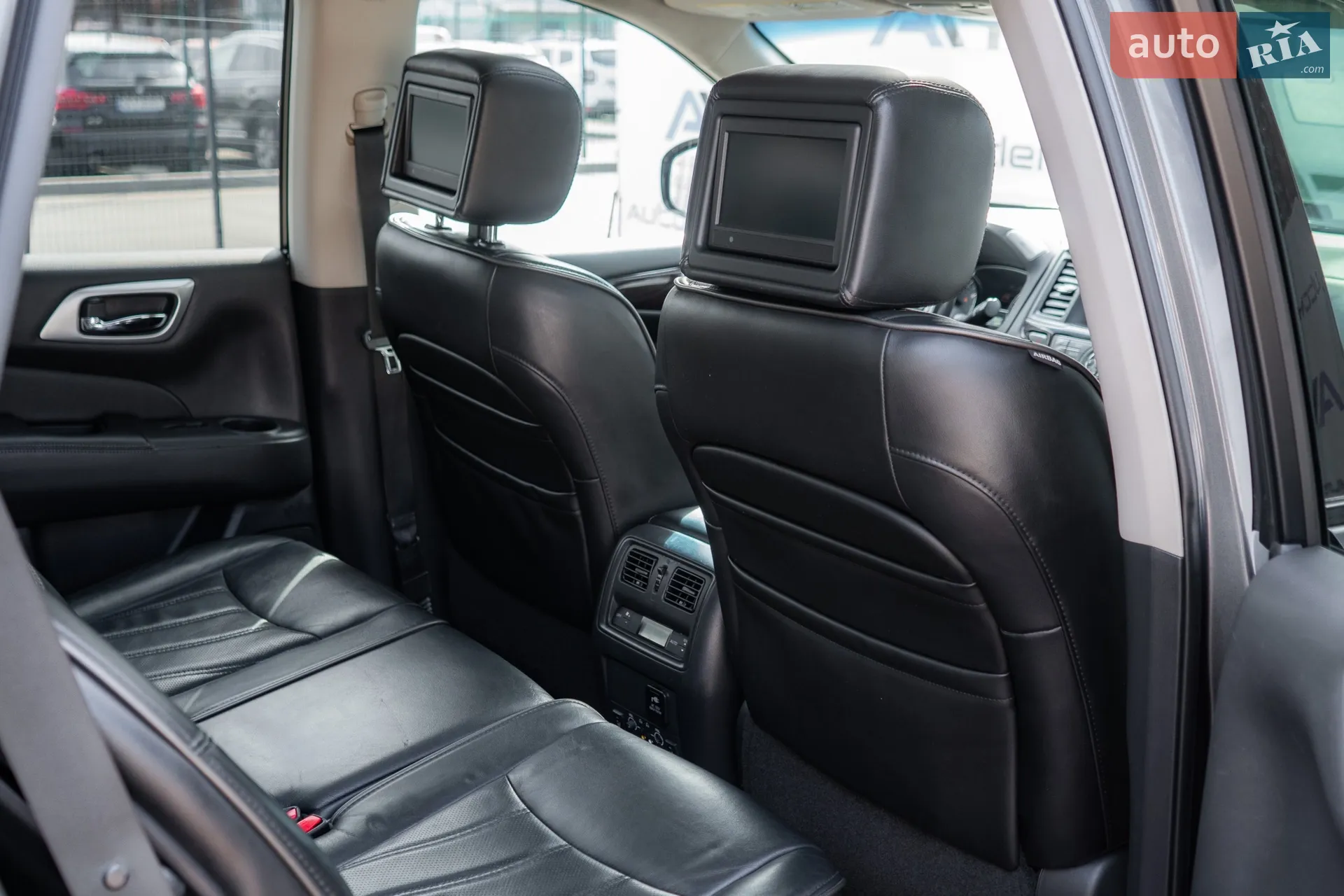 2015 Nissan Pathfinder - мініатюра 41
