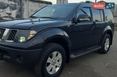 Внедорожник / Кроссовер Nissan Pathfinder 2007 в Киеве
