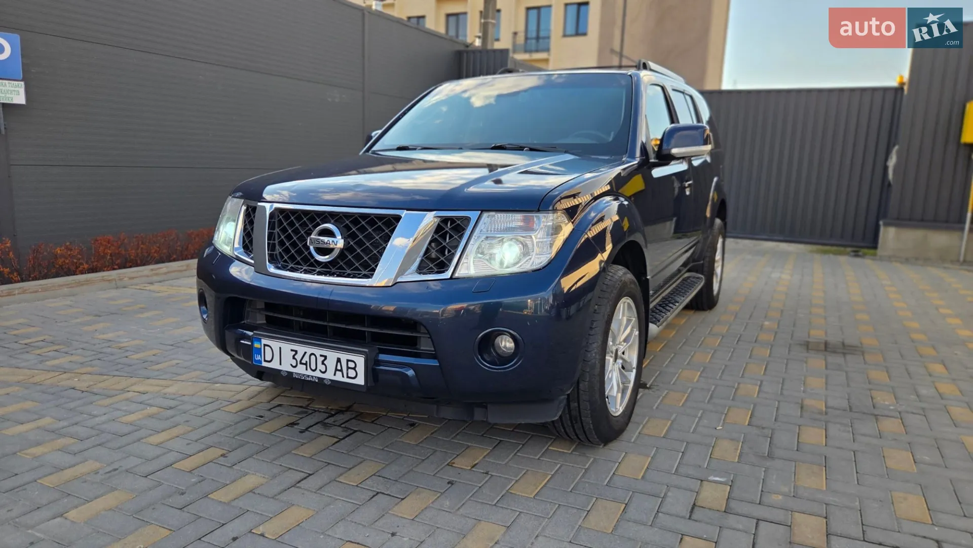 2011 Nissan Pathfinder - мініатюра 7