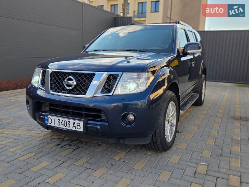 Внедорожник / Кроссовер Nissan Pathfinder 2011 в Виннице фото 7 Внедорожник / Кроссовер Nissan Pathfinder 2011 в Виннице