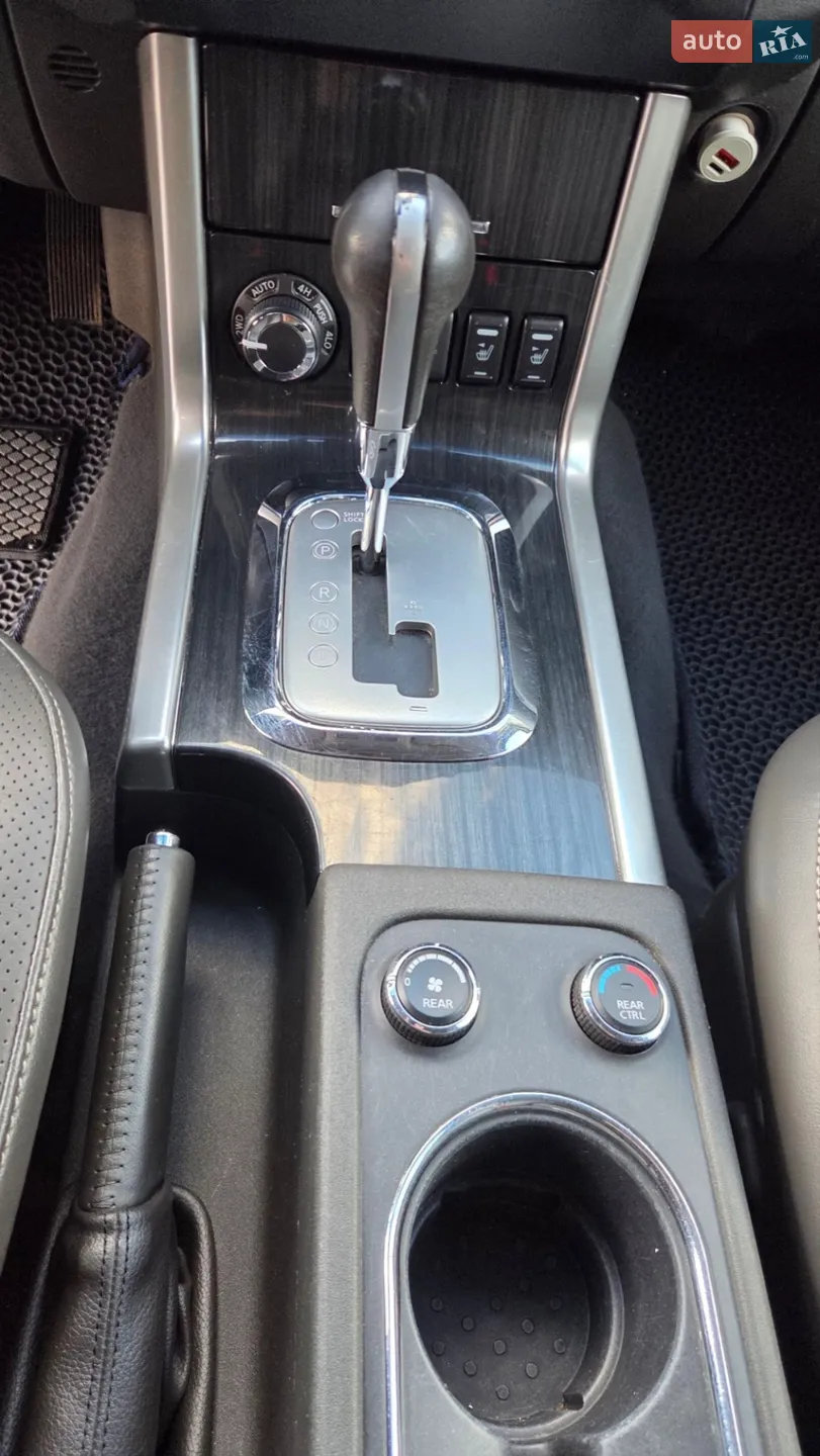 2011 Nissan Pathfinder - мініатюра 13