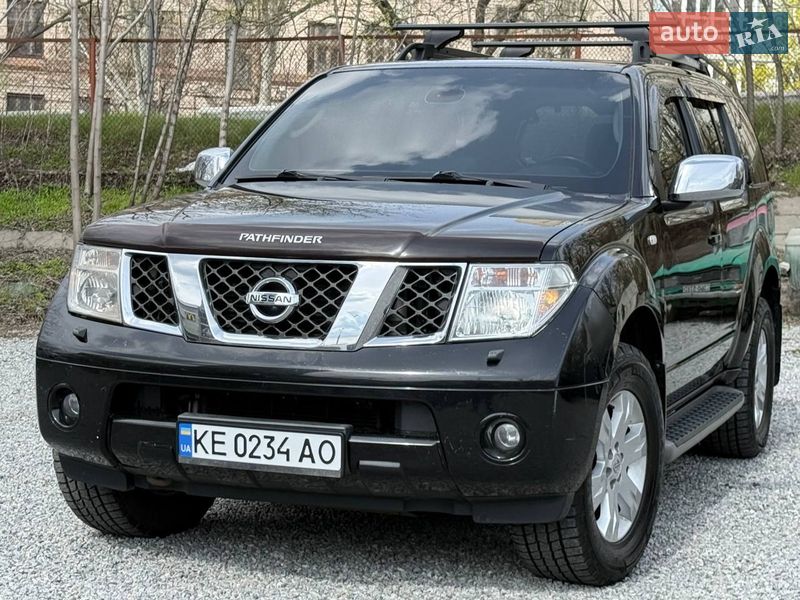 Внедорожник / Кроссовер Nissan Pathfinder 2006 в Днепре