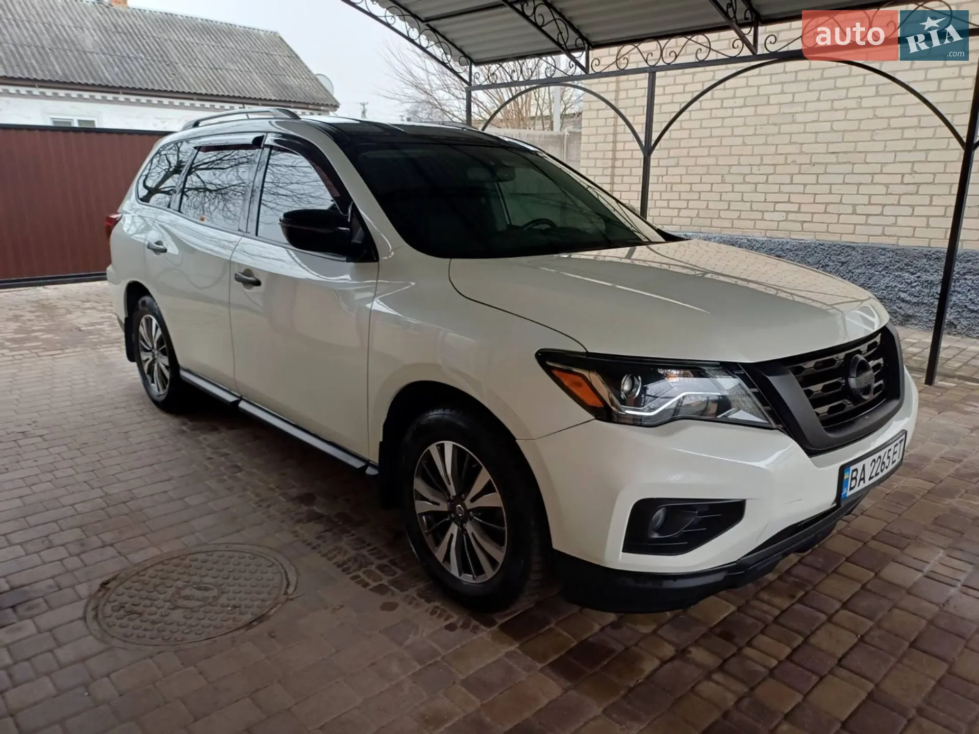 2017 Nissan Pathfinder - мініатюра 3