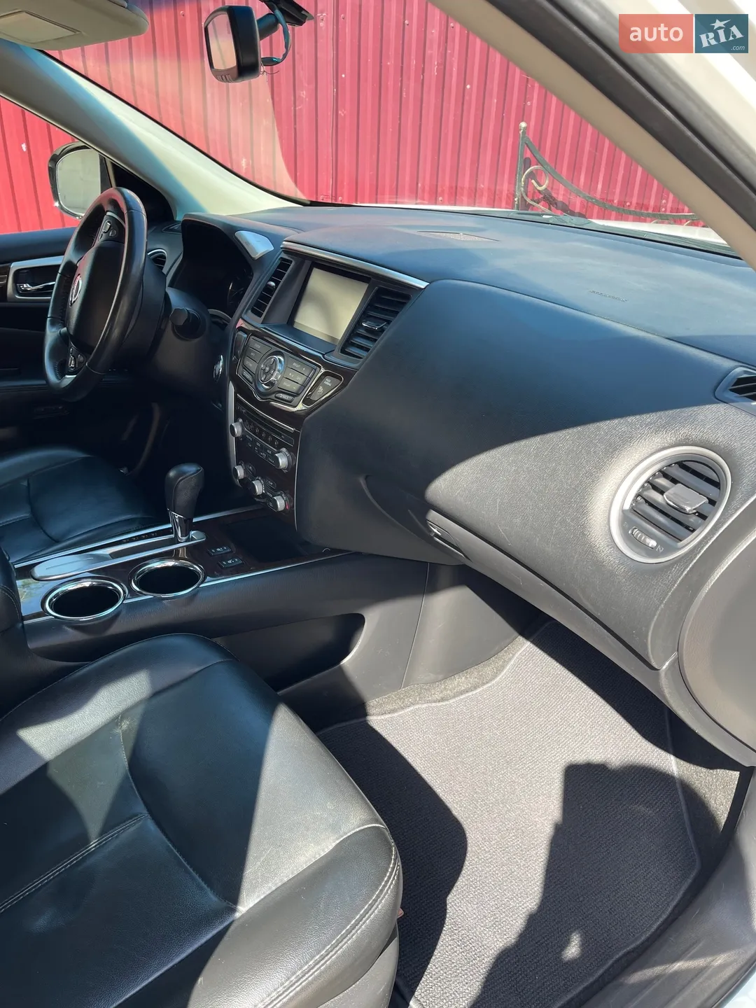 2016 Nissan Pathfinder - мініатюра 14