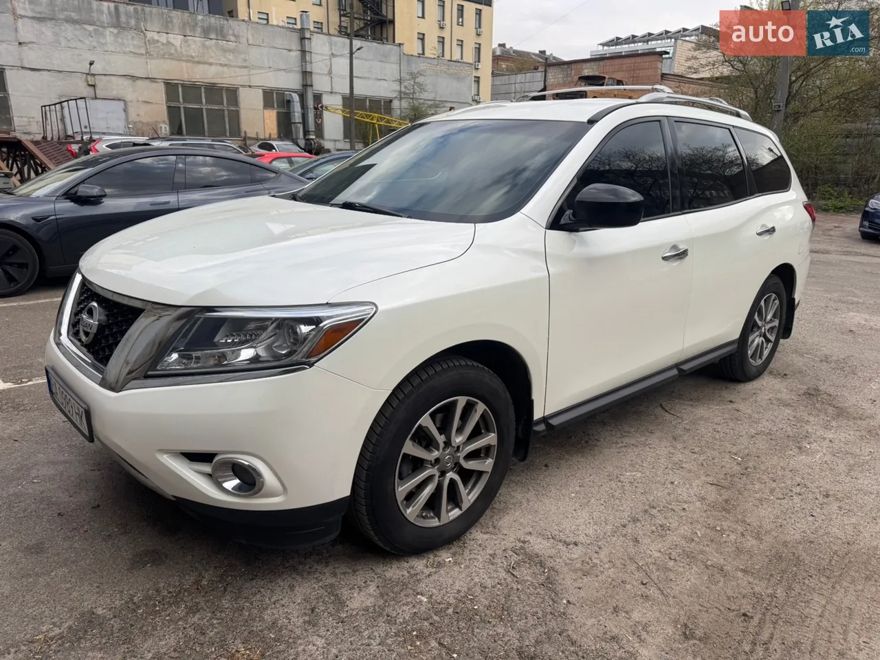 2015 Nissan Pathfinder - мініатюра 2