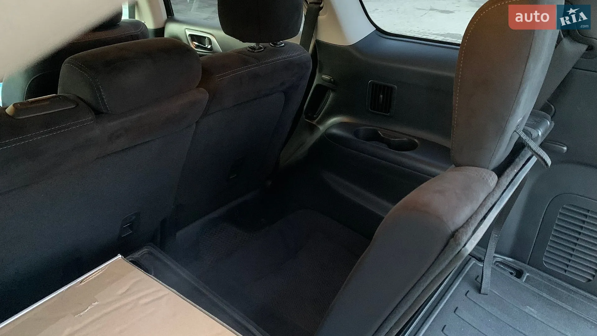 2015 Nissan Pathfinder - мініатюра 8