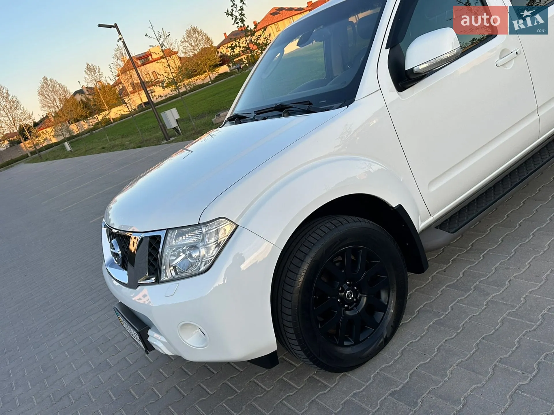 2010 Nissan Pathfinder - мініатюра 19