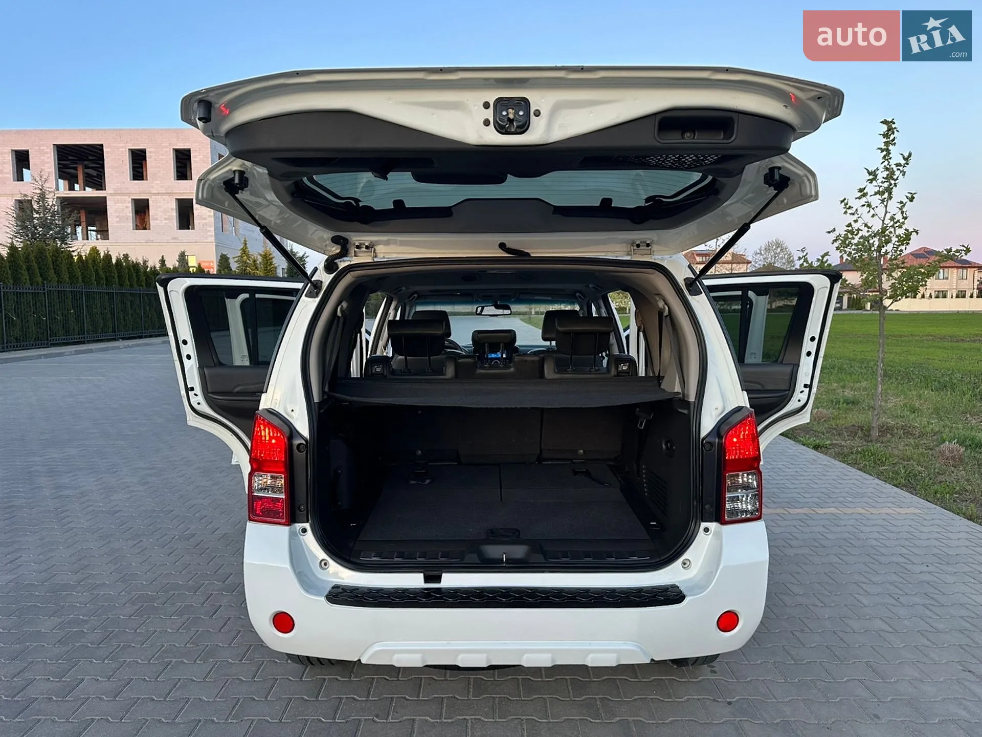 2010 Nissan Pathfinder - мініатюра 34