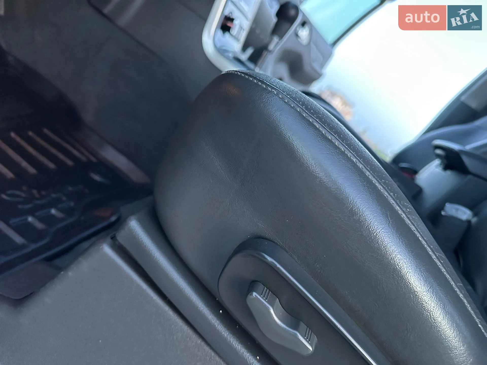 2010 Nissan Pathfinder - мініатюра 61