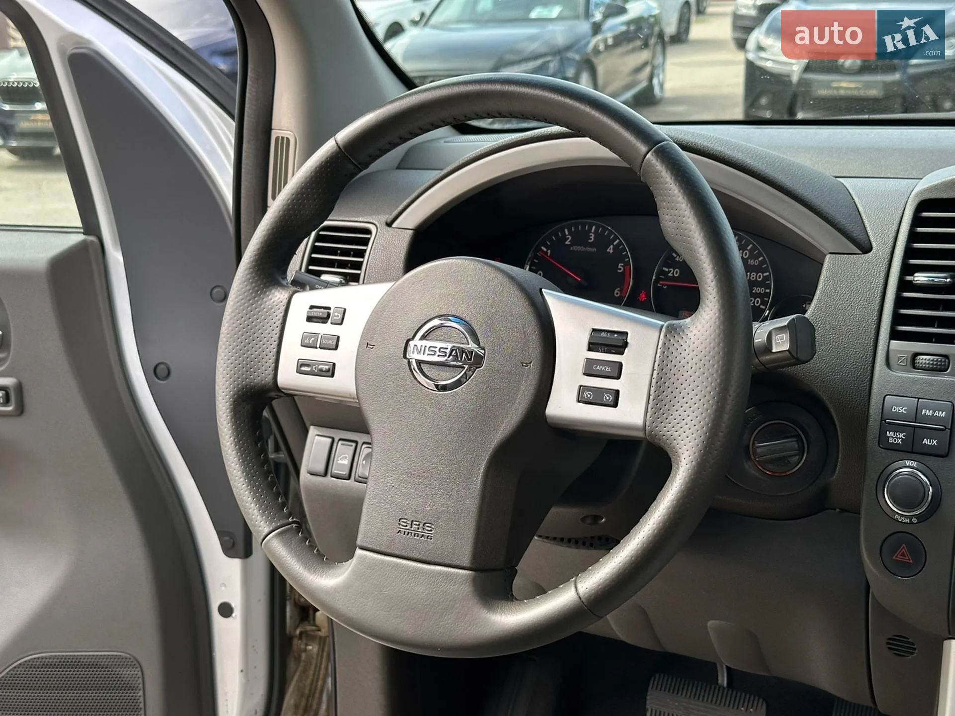 2014 Nissan Pathfinder - мініатюра 22