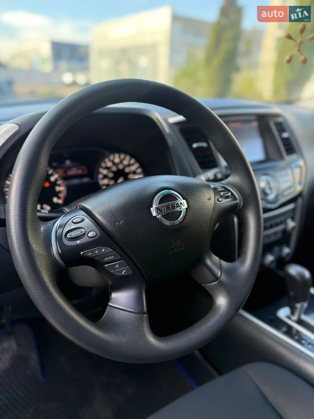 2017 Nissan Pathfinder - мініатюра 20