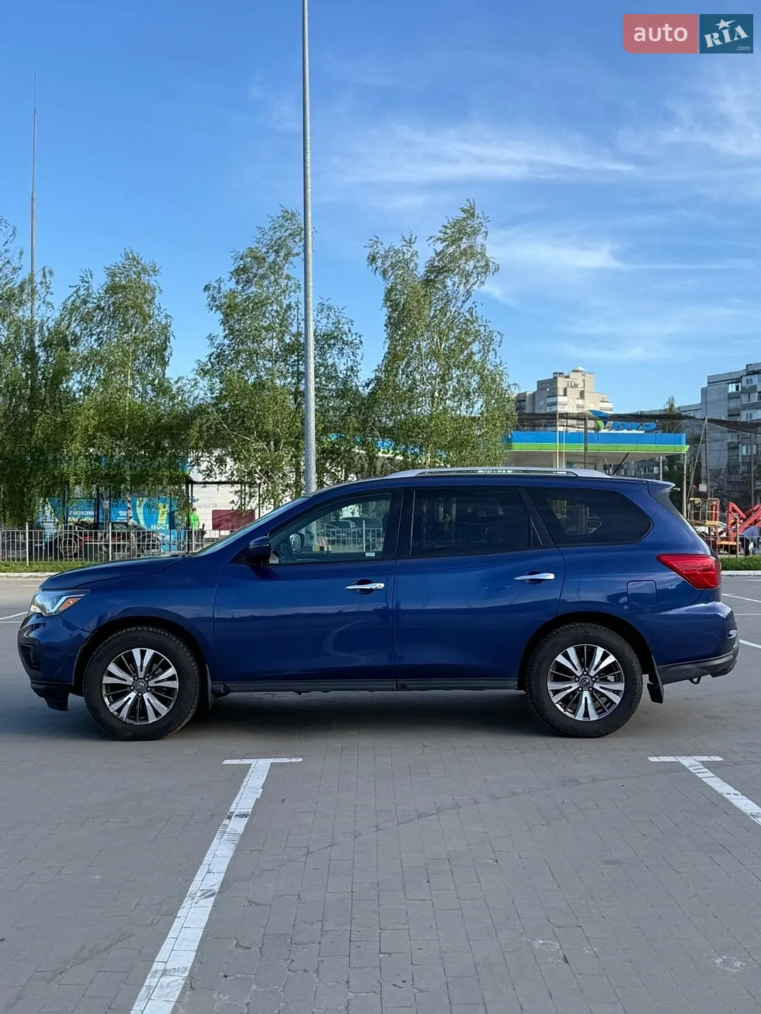 2017 Nissan Pathfinder - мініатюра 5
