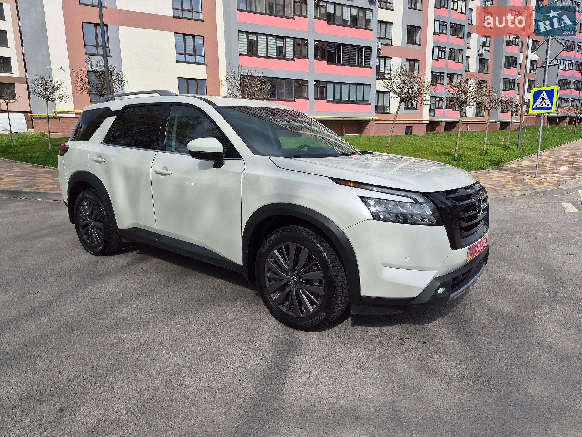 2022 Nissan Pathfinder - мініатюра 24