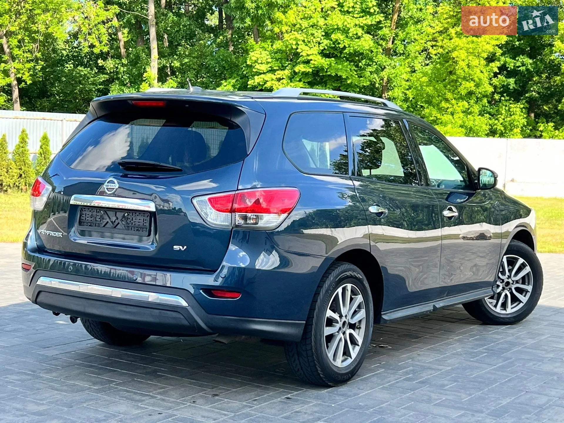 2015 Nissan Pathfinder - мініатюра 16