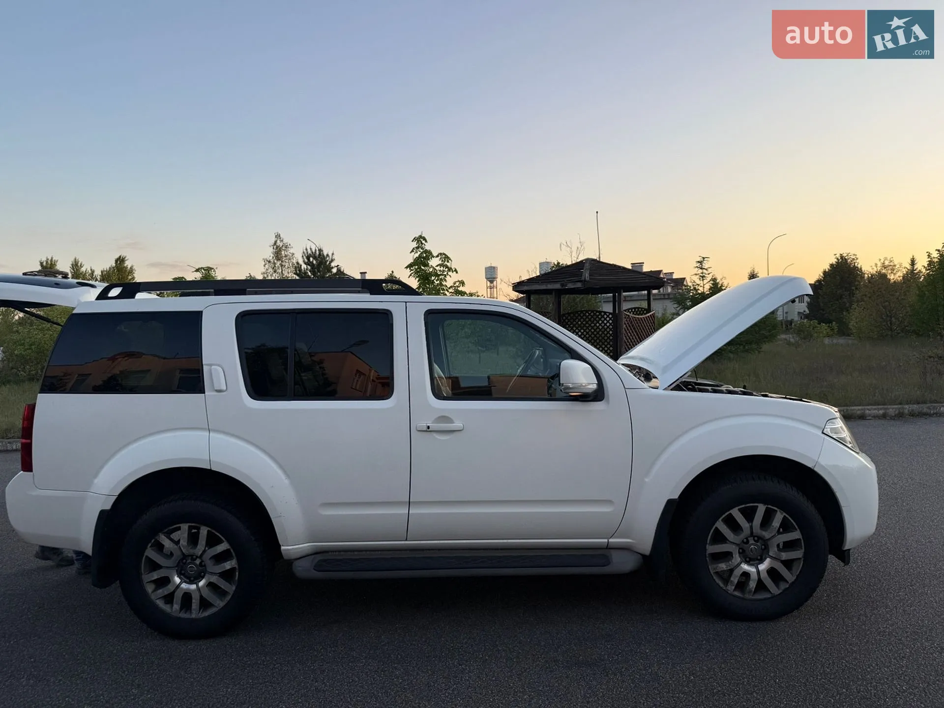 2011 Nissan Pathfinder - мініатюра 5