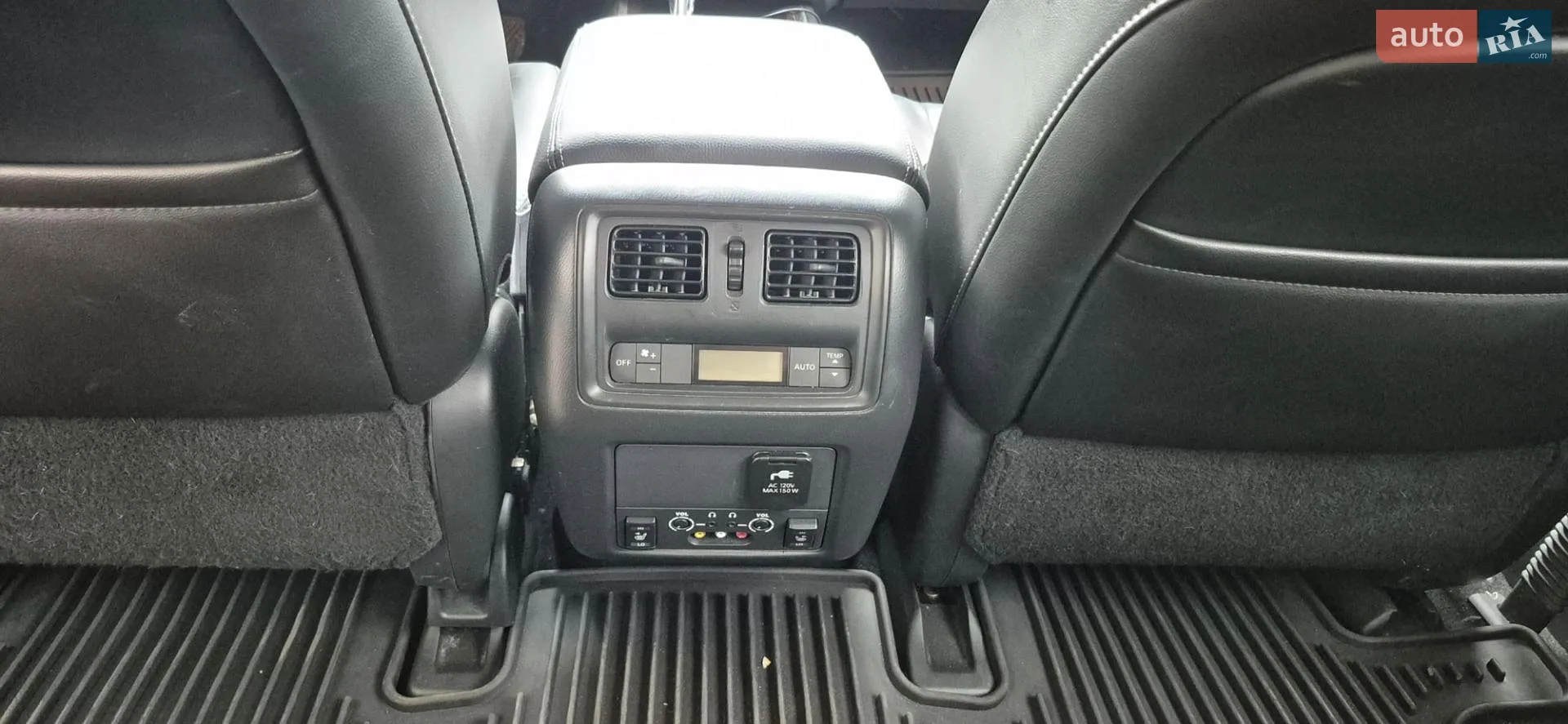 2014 Nissan Pathfinder - мініатюра 18