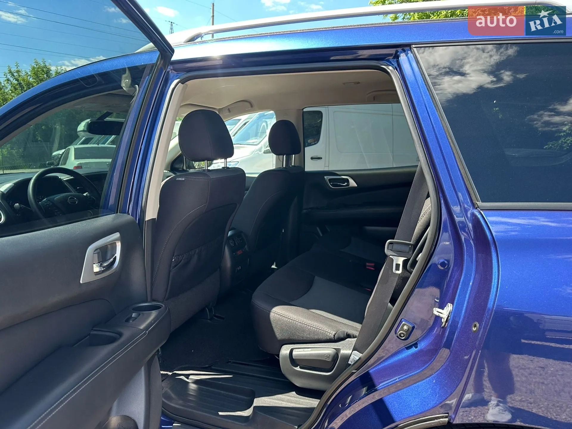 2020 Nissan Pathfinder - мініатюра 20