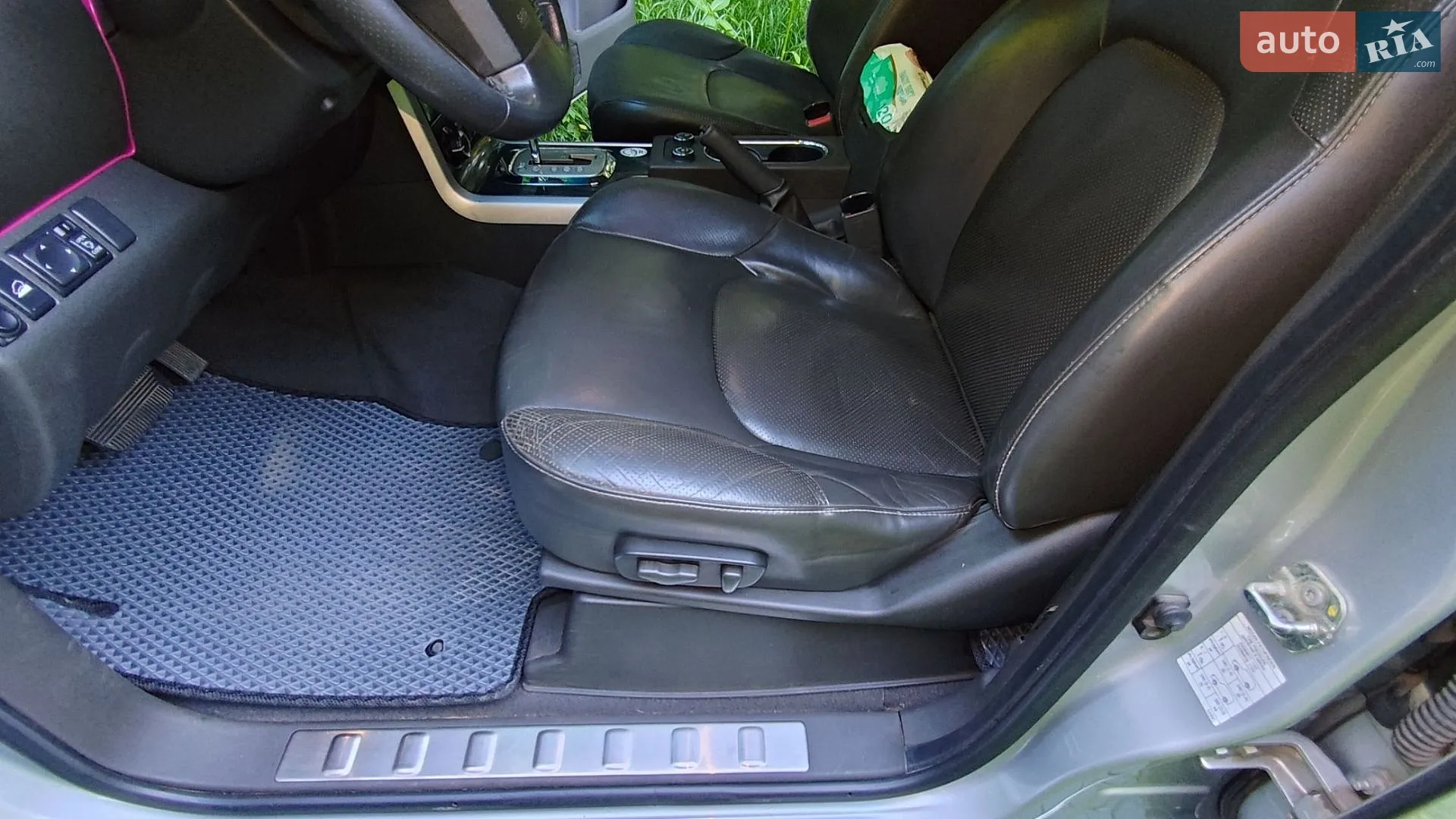 2012 Nissan Pathfinder - мініатюра 29