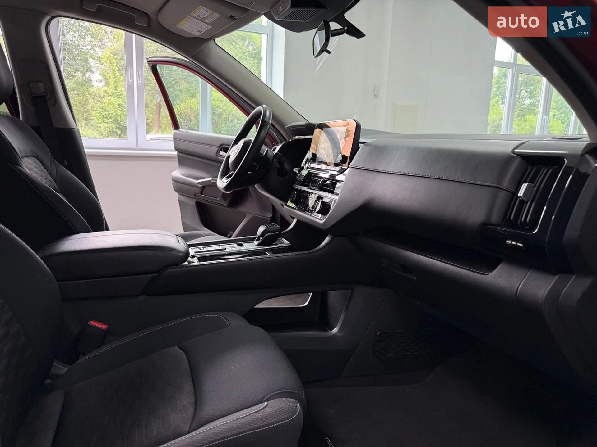 2022 Nissan Pathfinder - мініатюра 15